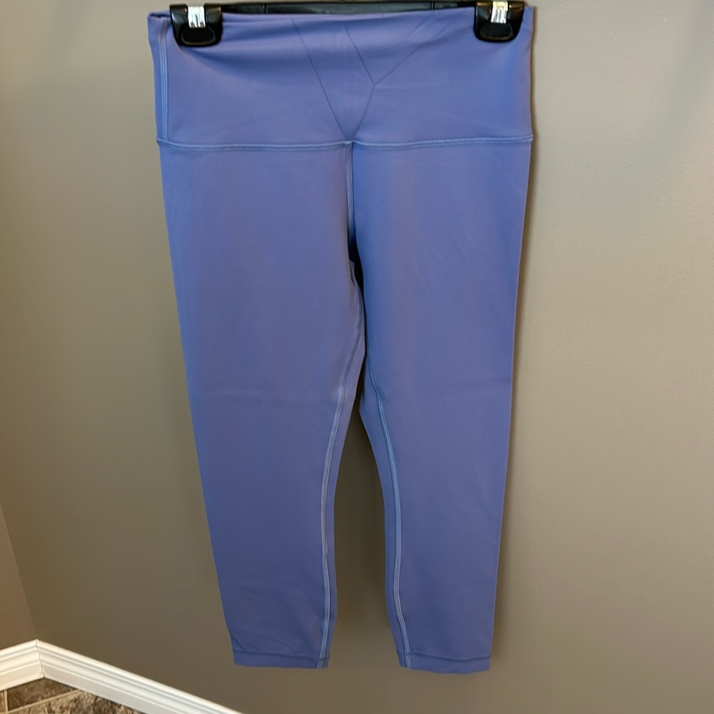 Lululemon Wunder Train 23” - Sz 8 Water Drop